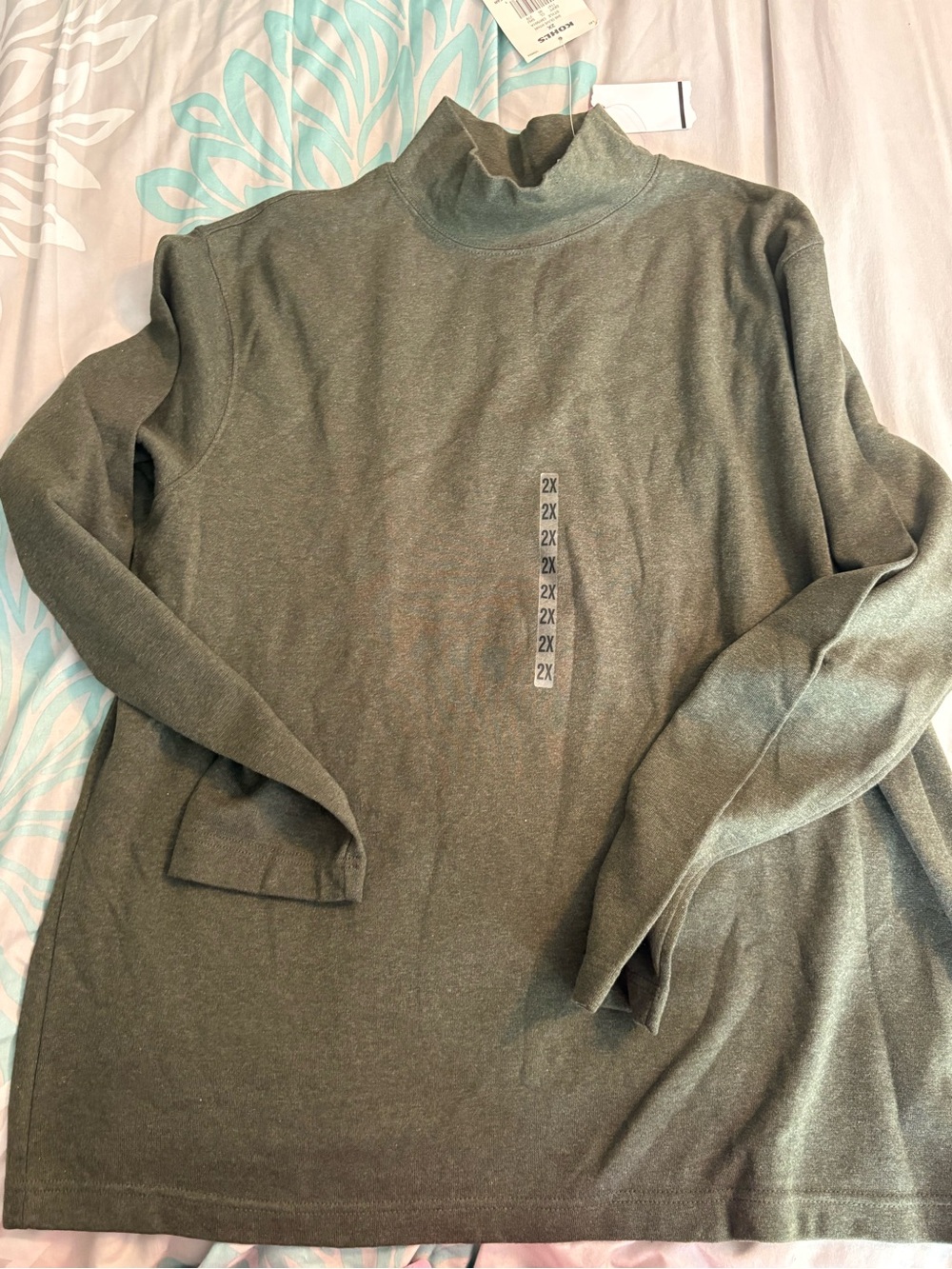 Croft and barrow Olive Green Women's mock Turtleneck Top
